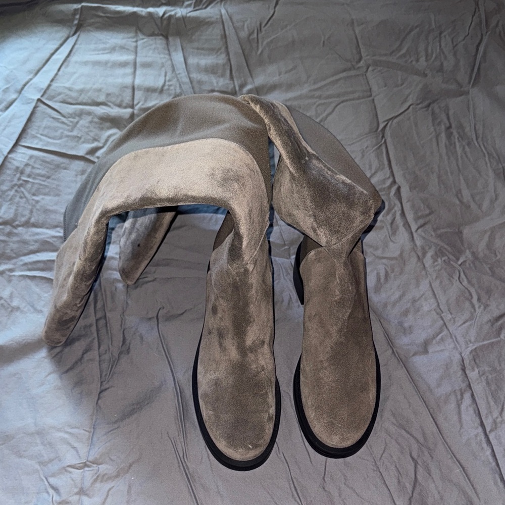 Stuart Weitzman 5050 Boots size 7